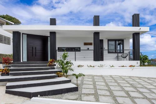 Casa Blue Laguna II |"Tropical Escape with Ocean Views I Steps to Bio Bay & Seven Seas I Guest Disco in Фахардо