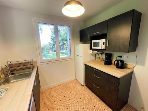 Maison individuelle avec grand jardin et WIFI - FR-1-491-473 in Meusnes
