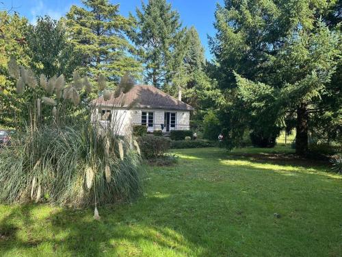 Maison individuelle avec grand jardin et WIFI - FR-1-491-473 in Meusnes