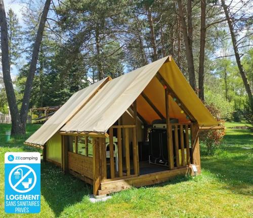 Facilities, ZEcamping 3 dog friendly tennis piscine chauffee in Combressol