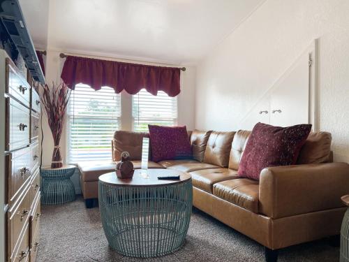 TreeTop Villa Minutes to Downtown and Winter Park - image 3