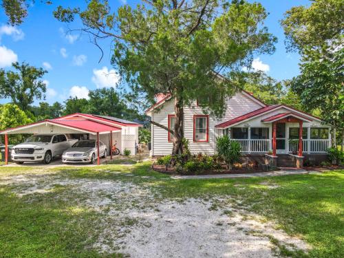 TreeTop Villa Minutes to Downtown and Winter Park - image 8