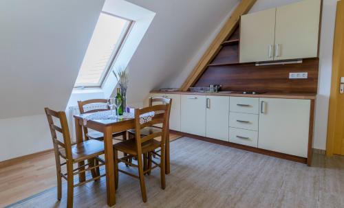 virtuve, Szlovén Mintagazdaság (Szloven Mintagazdasag) in Felsőszölnök