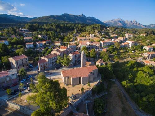 Hotelli välisilme, Maison Quenza Corse-du-Sud in Quenza