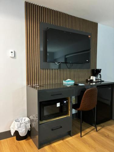 Fasiliti, Nights Inn in 100 Mile House (BC)