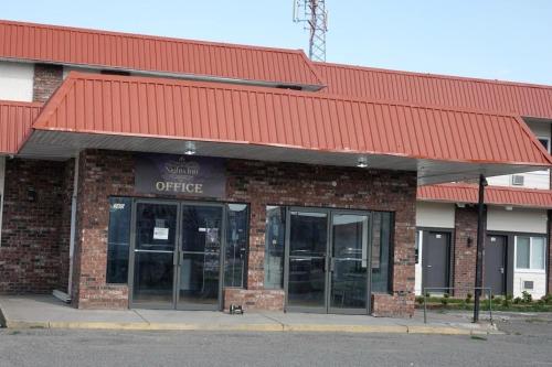 Pemandangan luar, Nights Inn in 100 Mile House (BC)