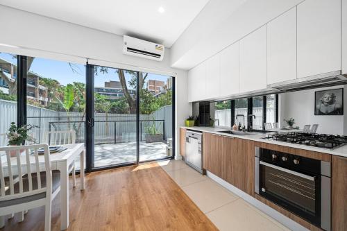 Direct to CBD&Airport & Affordable for 6 Guests in แอชฟิลด์