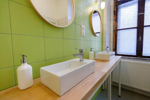 Flow Hostel - image 12