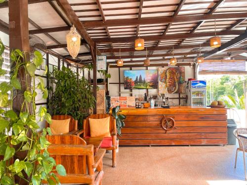 Restaurant, Galera Lodge in Poblacion