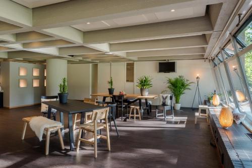 Amsterdam Tropen Hotel Photo 12