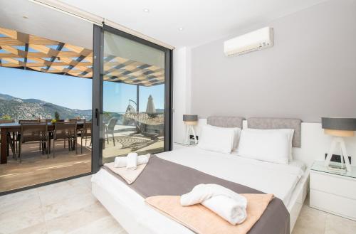 Villa Unlimited 5 Bedroom Luxury Villa with Infinity Pool - image 2