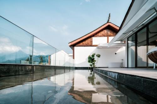 Exterior view of Xianzai Houshe Boutique Hotel