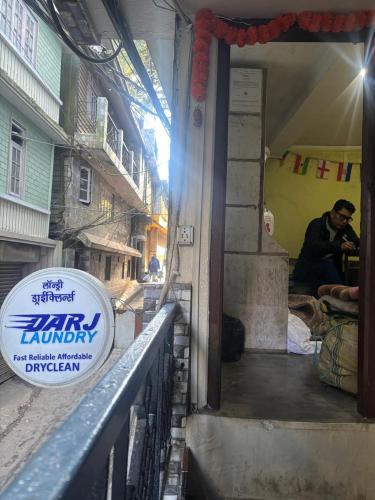 Bunk Stays in Darjeeling