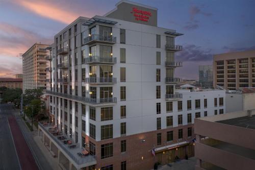 Hampton Inn and Suites Austin University Capitol in Austin, USA