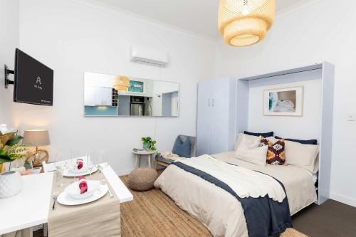 COZY BEACH FRONT STUDIO WITH AIRCON 2