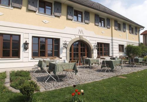 B&B Steyr - Landgasthof Mayr - Bed and Breakfast Steyr