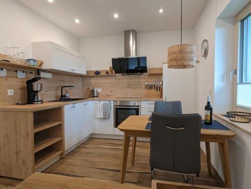 4 Sterne Landhaus Lüßvitz Ferienwohnung - Wallbox (4 Sterne Landhaus Lußvitz Ferienwohnung - Wallbox) in Ummanz