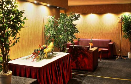 Hotel Central - image 2