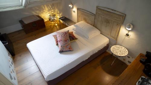 1 twin bed
