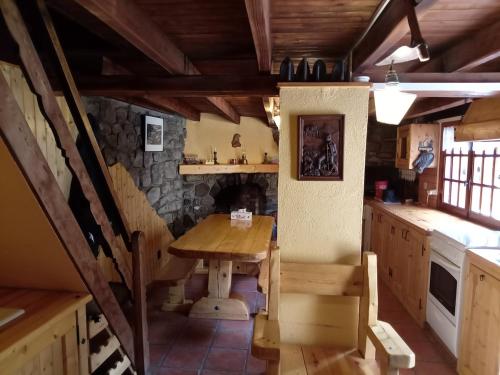 Refuge-style chalet Mountain view in Colmars