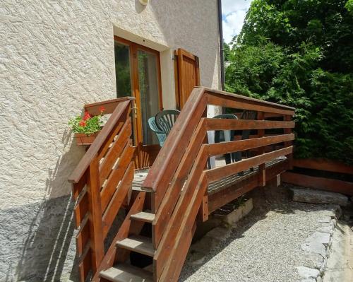 Les Oulles 9 - WIFI - Piscine - Terrasse in La Chapelle-en-Valgaudémar