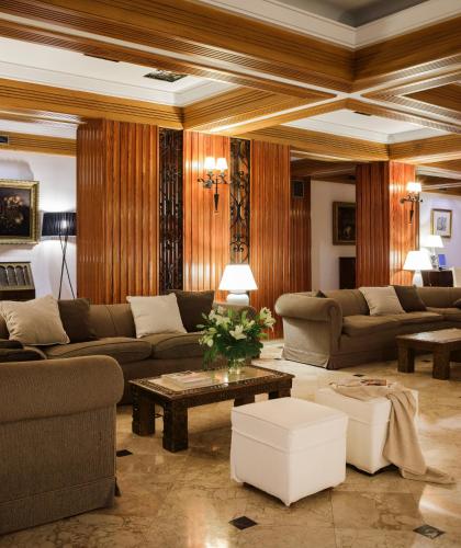 Hotel Fernando III - main image
