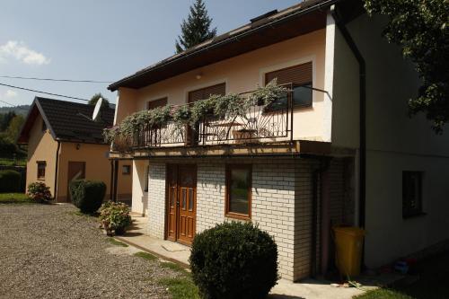 Ieeja, House Drakulic in Vrelo Koreničko