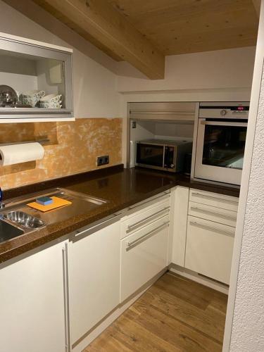 Konyha, Ferienwohnung Maria in Hollenzen