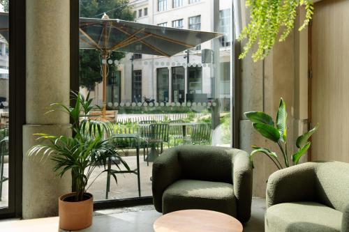 餐廳, 里昂人民飯店 (The People Lyon Hotel) in 里昂