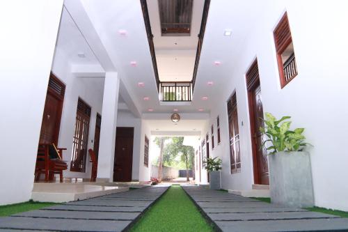 المنظر الخارجي, Nimjaya holiday bunglow in بلدة أنورادهابورا