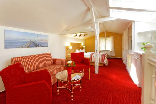 Hotel Sonneneck - image 6