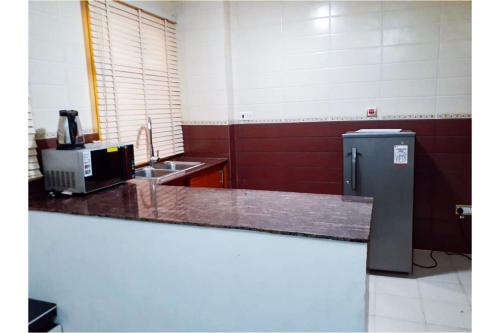 Kitchen, ROYAL SUITE HOTEL APARTMENT in Saham