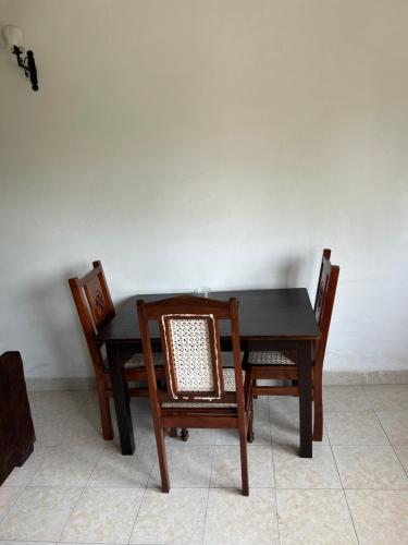 2bed room beach front in Malindi