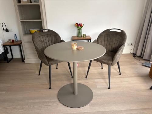 B&B Witvliet, kamers en studio met heerlijk ontbijt ! in Zoutelande