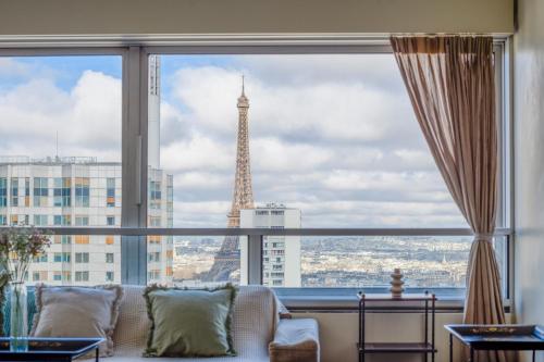 Paris Center Emeriau