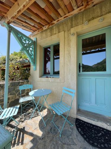Erkély/terasz, La Bannette - Chambres et table d'hôtes (La Bannette - Chambres et table d'hotes) in Thoard
