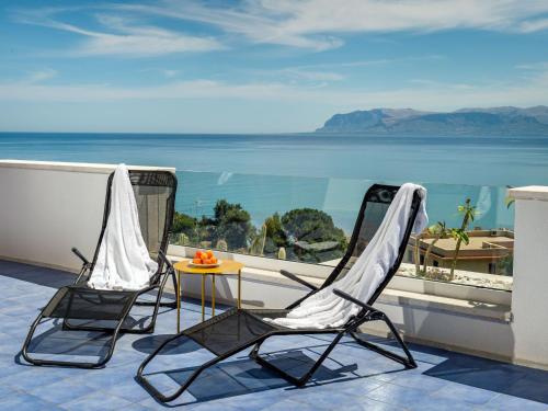 Apartment BluOltremare-Terrasse by Interhome
