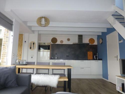 Holiday Home Neuer schoner Bungalow by Interhome in Stavenisse