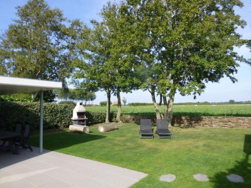 Holiday Home Neuer schoner Bungalow by Interhome in Stavenisse