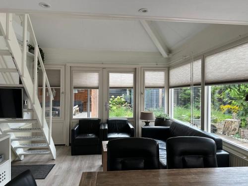 Holiday Home Cottage mit Wallbox by Interhome in Tholen