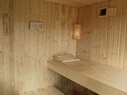 Holiday Home Luxus-Ferienhaus mit Sauna und Kamin by Interhome in Stavenisse