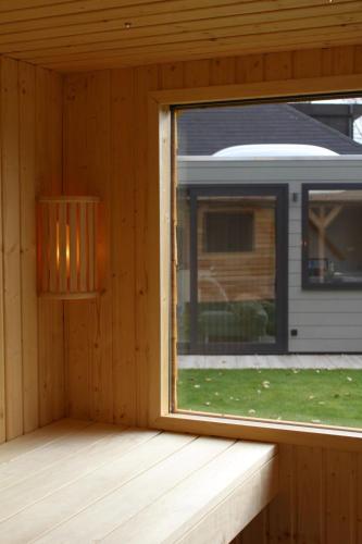 Holiday Home Luxus-Ferienhaus mit Sauna und Kamin by Interhome in Stavenisse