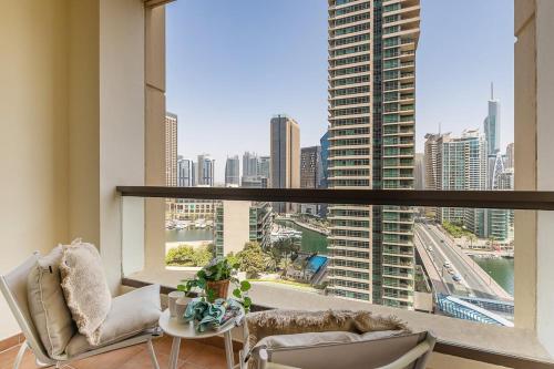 Frank Porter - Bahar 1, Dubaj