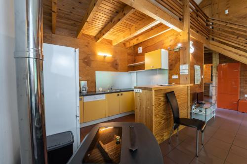 Chalet 6/8 personnes - les sous-bois de la bastide in Villefort