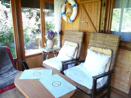 Holiday Home Glücksurlaub mit Hund am See by Interhome (Holiday Home Glucksurlaub mit Hund am See by Interhome) in Barnowko