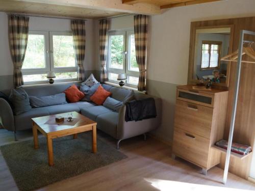 Holiday Home Toms Hütte by Interhome (Holiday Home Toms Hutte by Interhome) in Loaklev