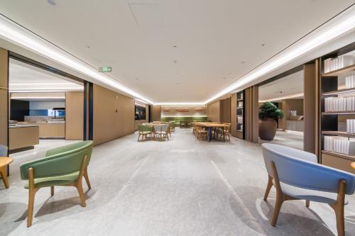 Lavande Hotel Beijing Railway Station – Beijing, IA