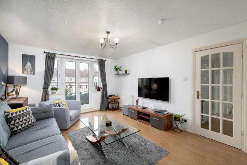 Facilities, Stylish 2-Bed Flat with Balcony Near Haymarket - Pass the Keys in Slateford