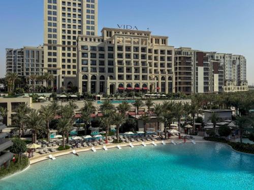 Frank Porter - Vida Creek Beach, Dubai