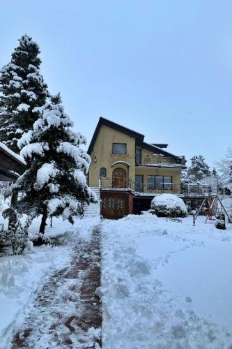 Holiday Home Ferienvilla mit Garten- Grill und Terrasse by Interhome in Борково